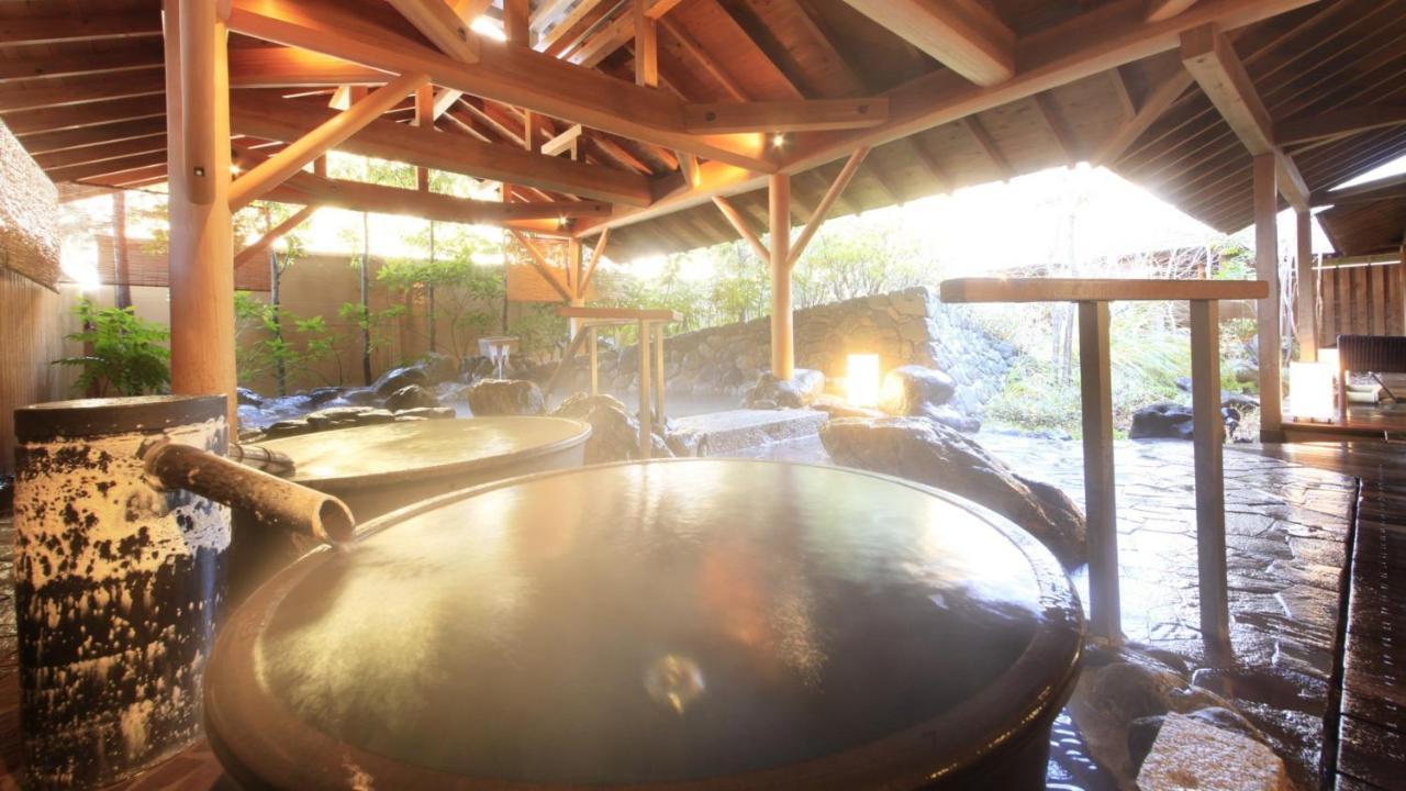 Shimobe Hotel Minobu Buitenkant foto
