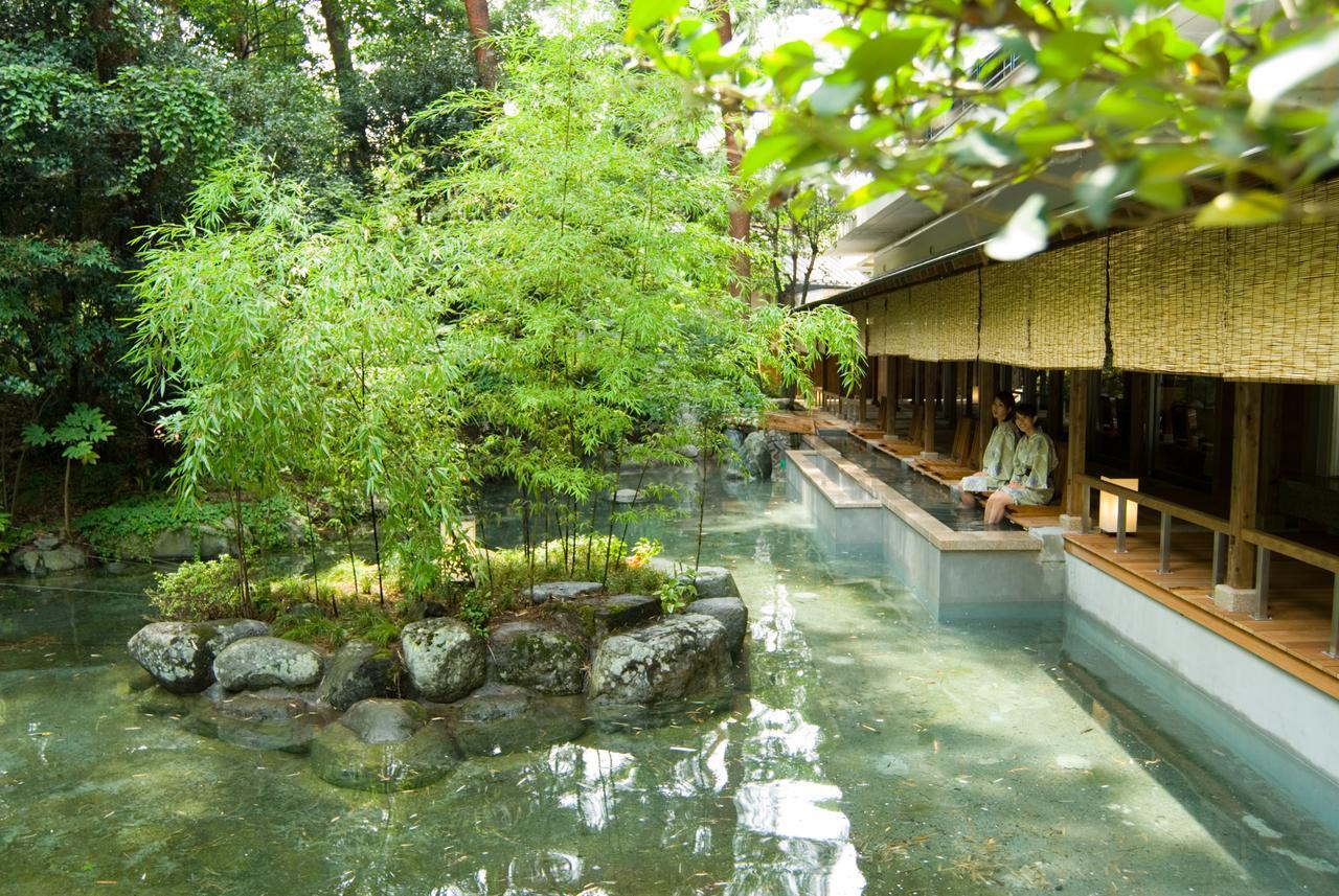 Shimobe Hotel Minobu Buitenkant foto