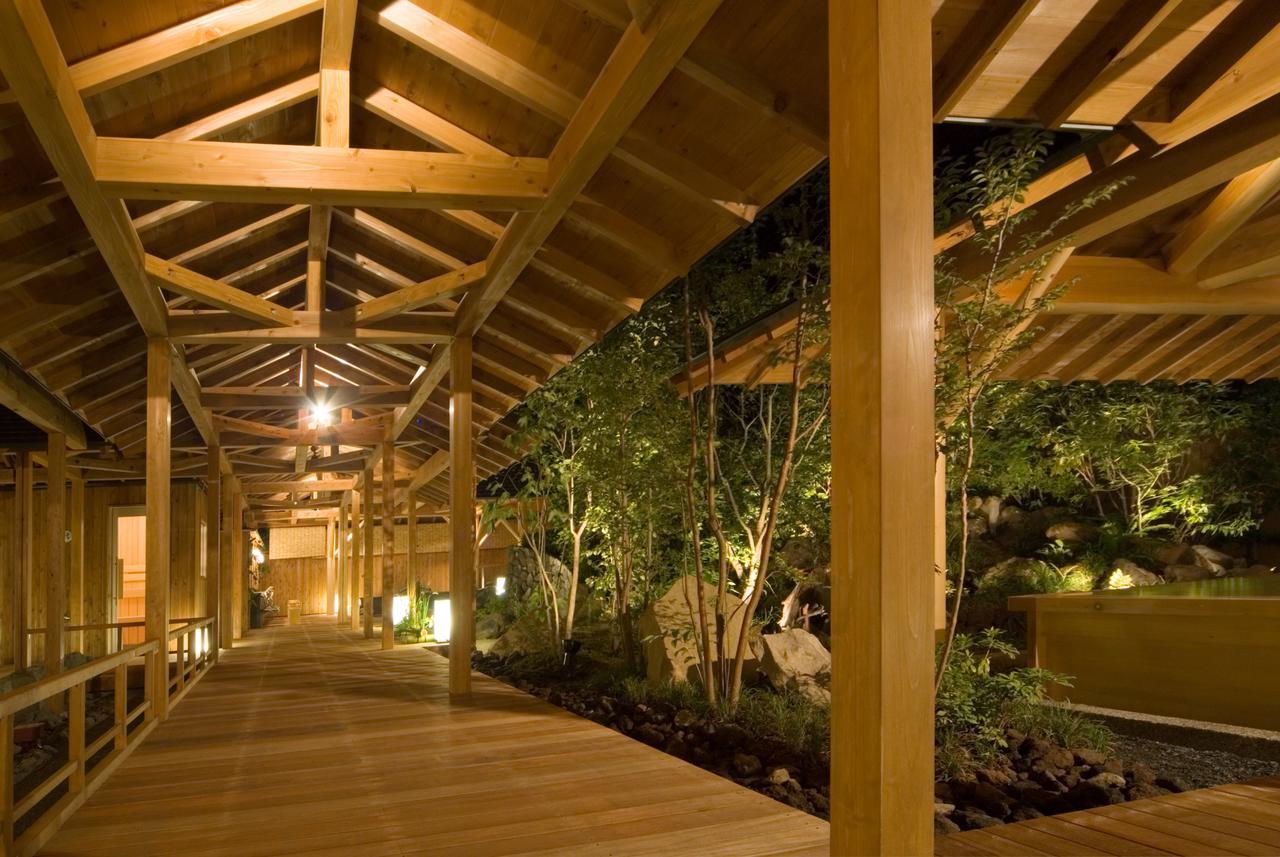 Shimobe Hotel Minobu Buitenkant foto