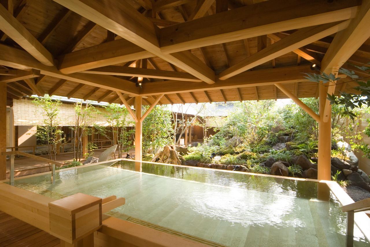 Shimobe Hotel Minobu Buitenkant foto